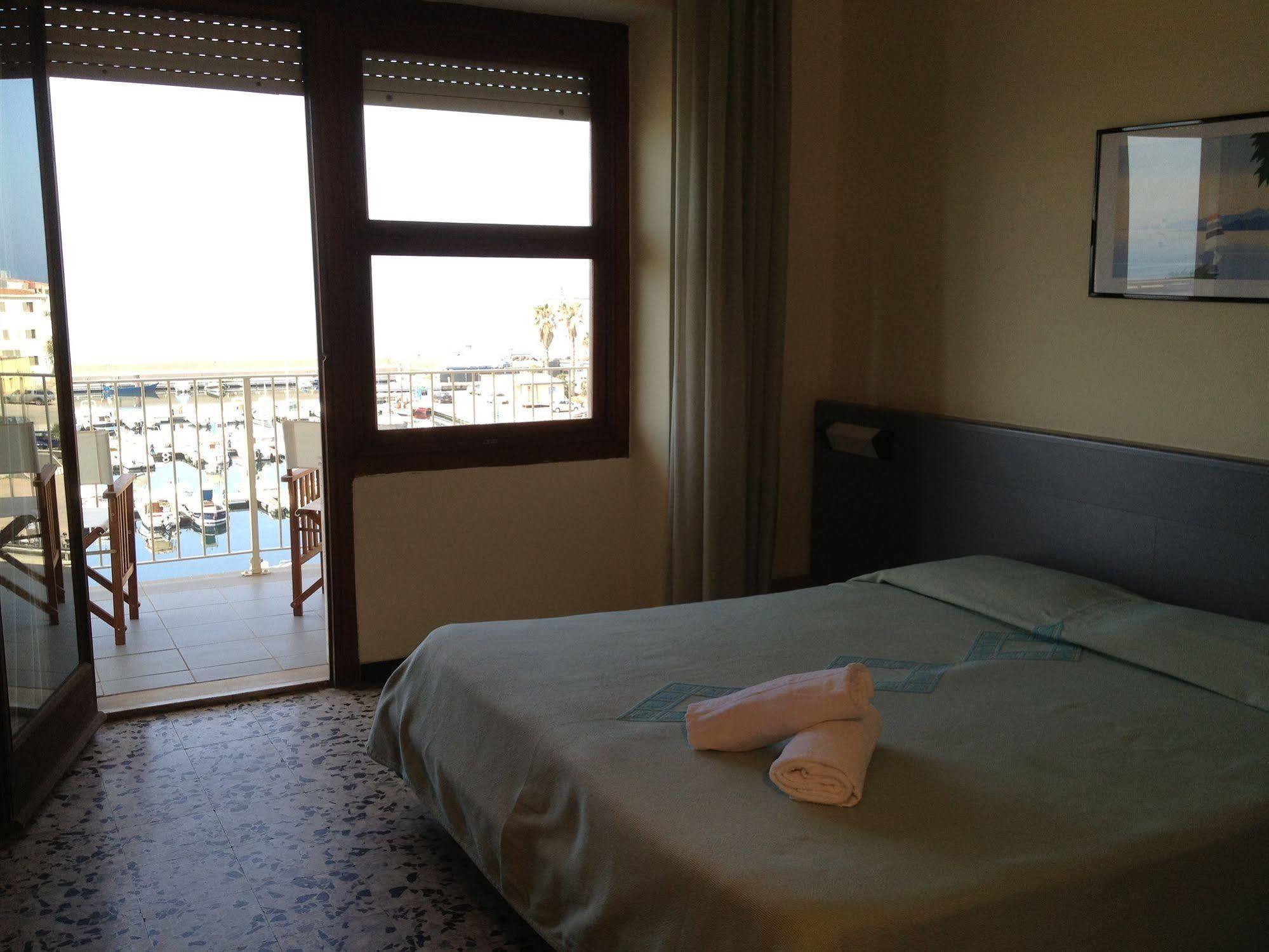 Panorama Hotel Portoscuso Exterior foto